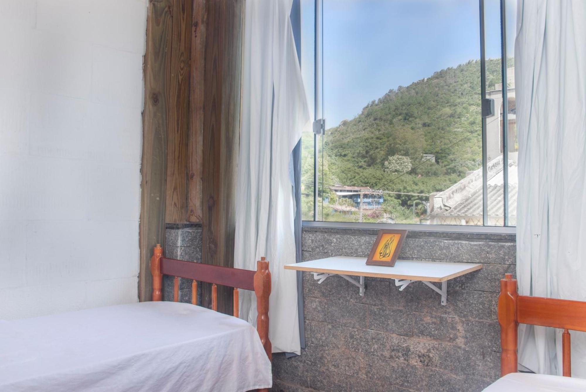 Sea Wolf Surf Hostel Florianopolis